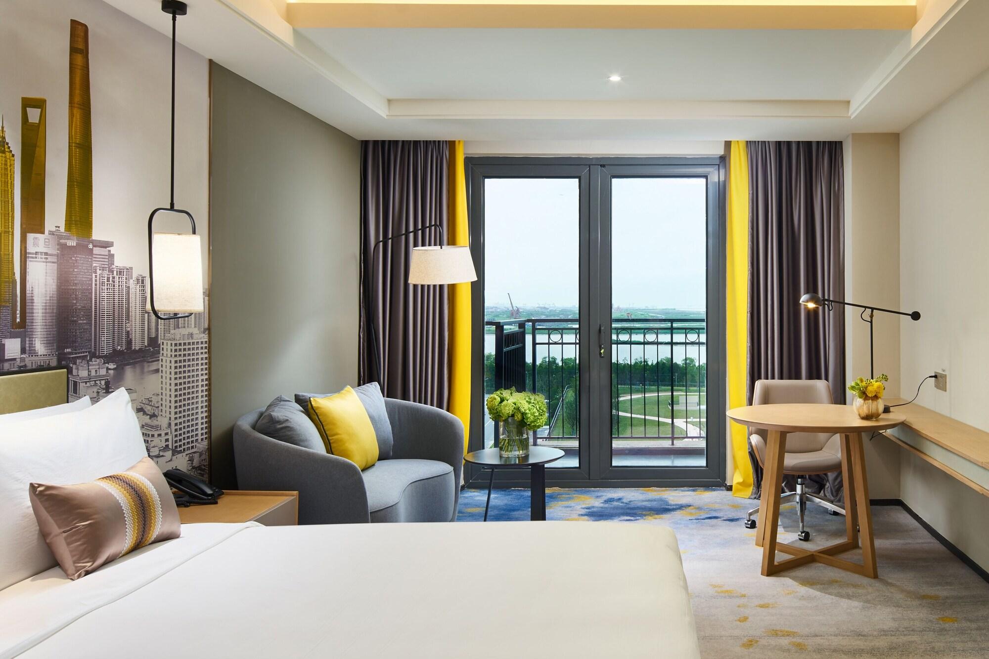 Hotel The Qube Sanjiagang - Offer Pudong International Airport And Shuttle